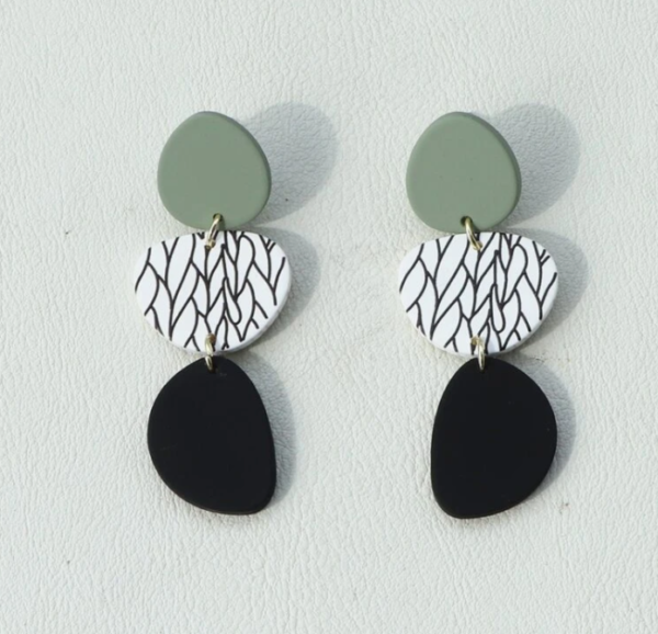 2pcs Geometric Drop Earrings (5 Sets)