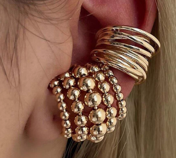 2pcs Exaggerated Clip On Earrings (5 Sets)