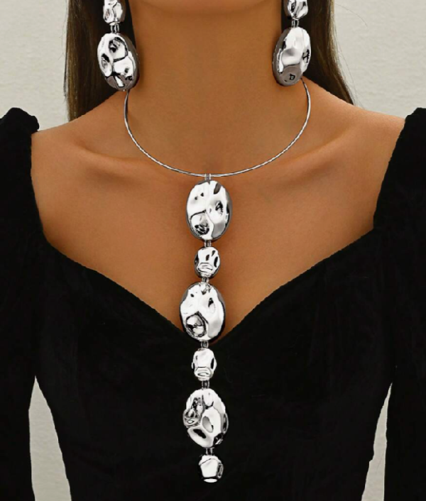 2pcs Fashion Geometric Asymmetrical Pendant Necklace and Earring (5 Sets) - Image 4