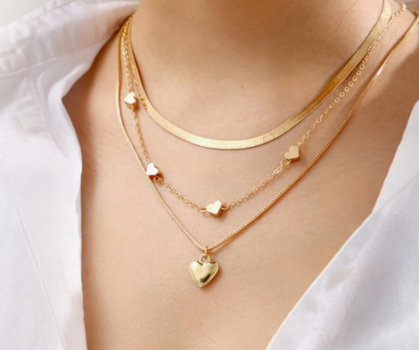 3pcs Simple Heart Shaped Pendant Chain Necklace (5 Sets)