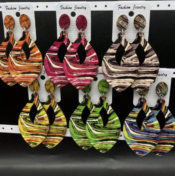6 Pairs Exaggerated Wooden Striped Hoop Earring (5 Sets)