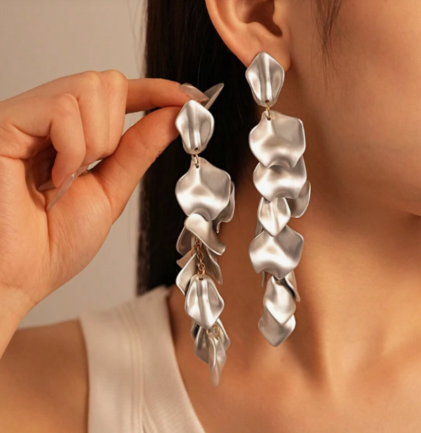 Andkiss Petal Decor Drop Earring (5 Sets) - Image 6