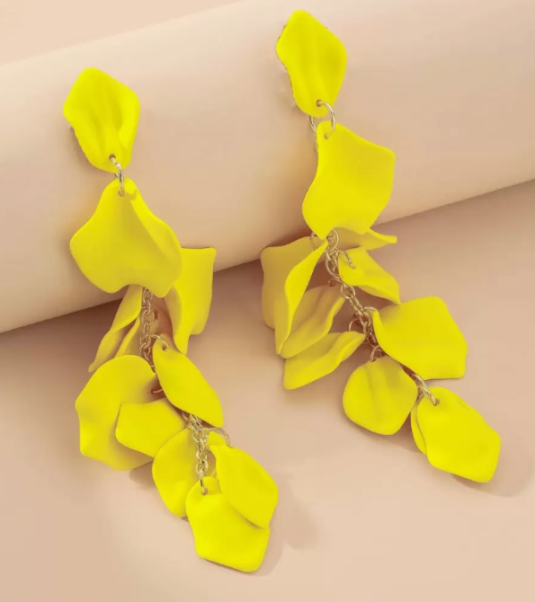 Andkiss Petal Decor Drop Earring (5 Sets) - Image 2