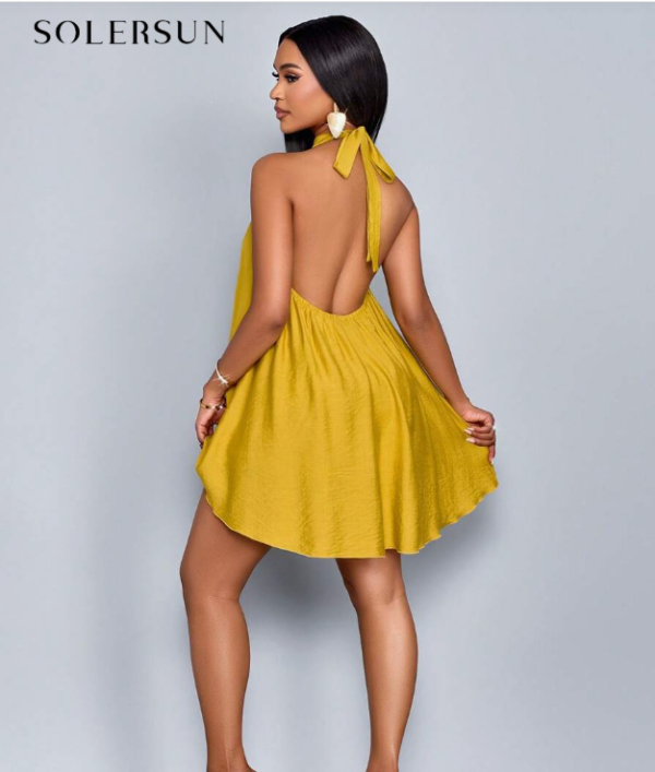 Women's Elegant Commuting Solid Color Halter Neck Backless Jumpsuit (5 Sets) - Image 3