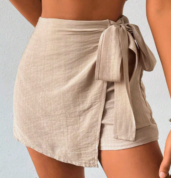 Women's Fashionable Bow with Color Block Asymmetrical Skort (5 Sets)