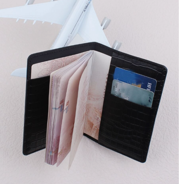 Letter Print Passport Case (5 Sets) - Image 3