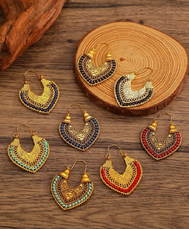 4 Pairs Vintage Boho Style Hollow Carved Earring Set (10 Sets)