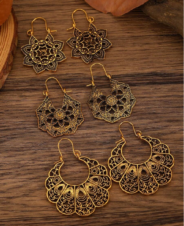 3 Pairs Vintage Boho Hollow Flower & Geometric Earring Set (10 Sets)