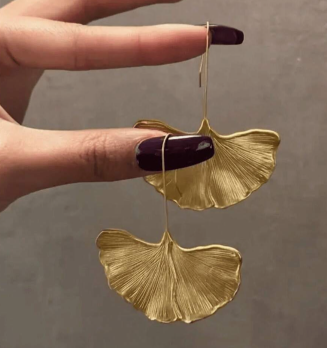Ginkgo Leaf Shaped Ear Hooks (10 Sets)