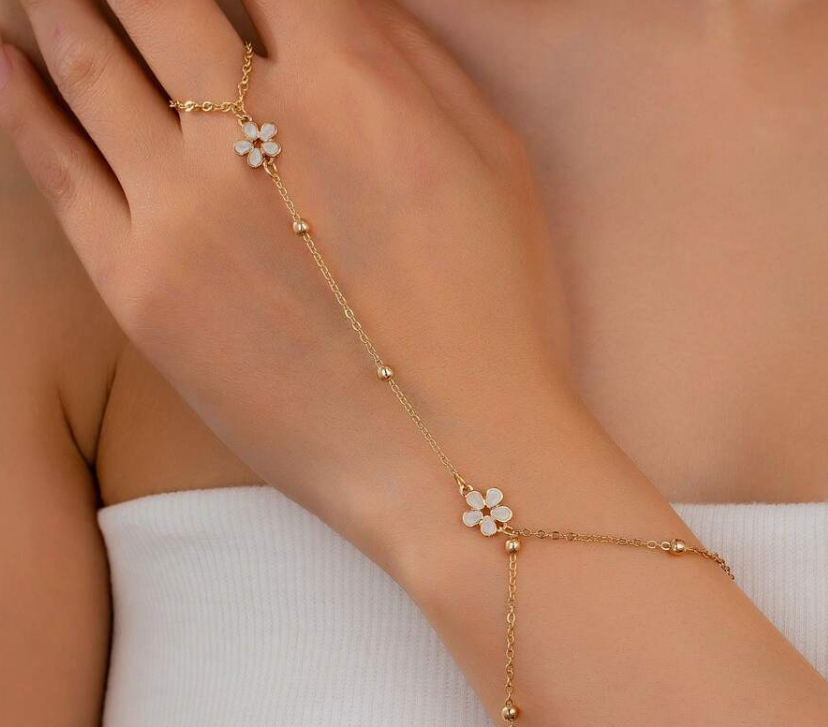 sj2405193322652311 Minimalist White Petals Beaded Open Ring Finger Bracelet (10 Sets)