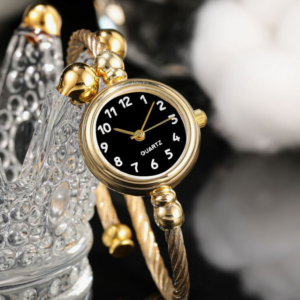 Vintage Retro Roman Numeral Women Quartz Wrist Watch (10 Pieces/Color)